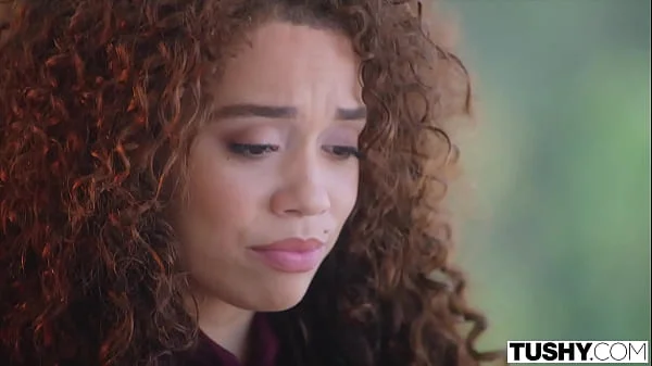 TUSHY Anal loving Willow impresses her would be new boss