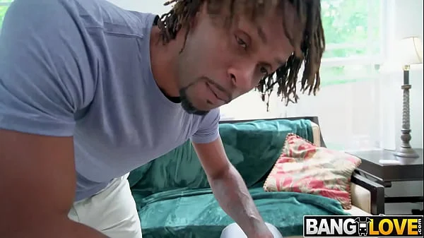 Massage Made Her Horny Victoria June