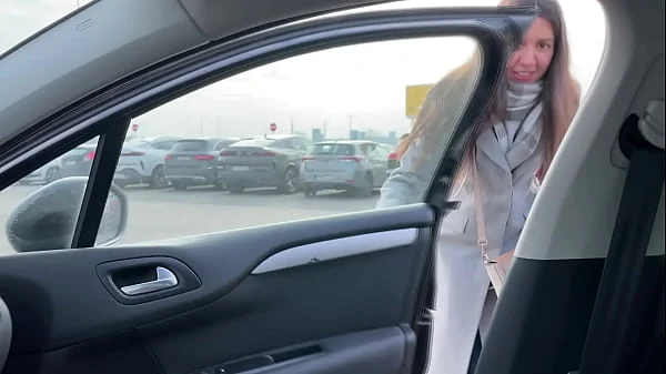 SQUIRTER IN A RENT CAR