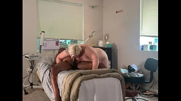 The Orgasm Practitioner Coach Cardher Leila Jane