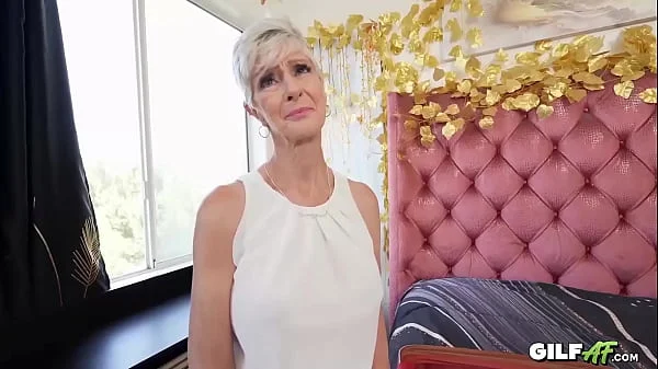 GILFAF - GRANNY GOT HORNY - FOXXXY DARLIN