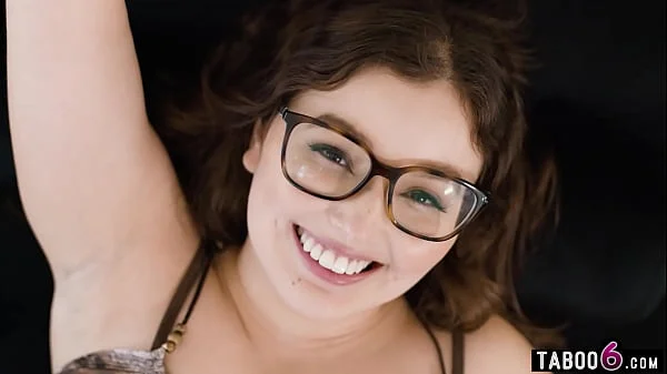 Teen BBW Leana Lovings describes her perfect sexual encounter with a man