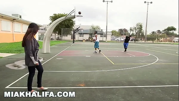 MIA KHALIFA - Rico Strong And Charlie Mac Blasting That Arab Pussy With Big Black Cock