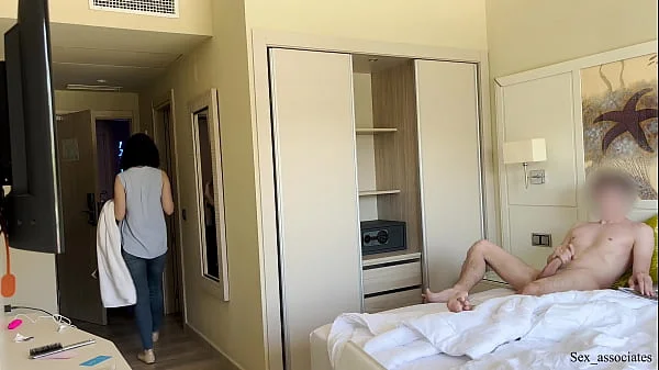 PUBLIC DICK FLASH. I pull out my dick in front of a hotel maid and she agreed to jerk me off.