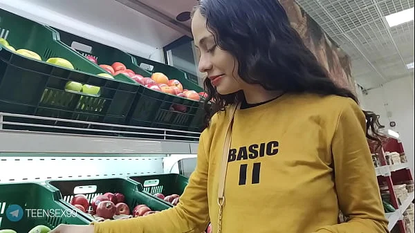 Invito a mi casa a una desconocida que vi en el mercado, ella acepta la invitacion pero me dice que solo 3H para que el novio no la descubra