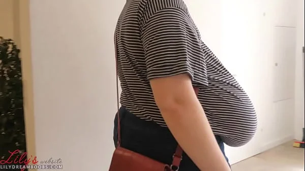 saggy tits no bra in public