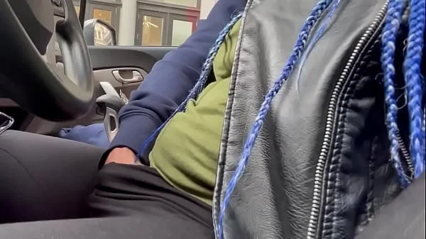 Squirting in NYC traffic !! Zaddy2x