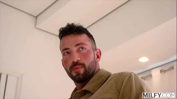 MILFY Sexy MILF Caitlin catches contractor jerking off