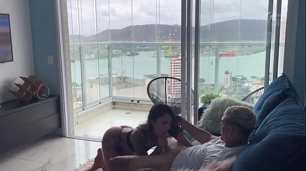 FUCKING THE BRUNETTE'S PUSSY ON THE COUCH