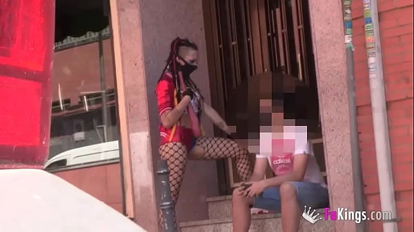 Seducing and blowing random dudes in the street! Meet this babe :-)