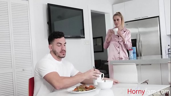 MILF Stepaunt Serves Me Some Pussy- Addie Andrews