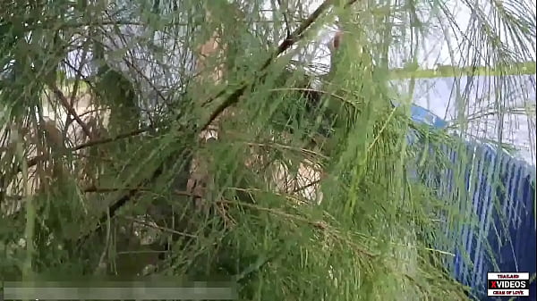 นัดชายเดี่ยวมาเย็ดแฟนนักศึกษาริมบึง