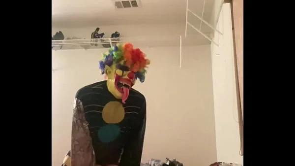 Famous Influencer Victoria Fox Gets Fucked Silly By Gibby The Clown In her Dorm Room