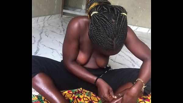 crazy bitch enjoys to massage and lick the feet cleaning