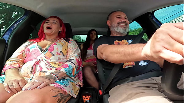 Suzan BBW a gordelicia gostosa mostra tudo e ainda aparece alguém na rua querendo entrar na carona - Renata Carvalho