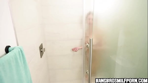 Creeping on his hot stemom while she showers