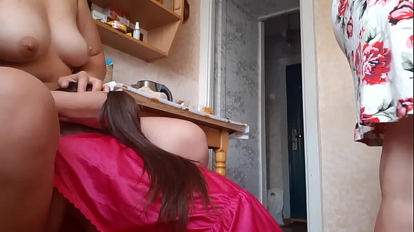 While the housekeeper was preparing breakfast, my girlfriend made me cunnilingus in the kitchen - Lesbian Illusion Girls